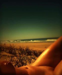 Fotografika Image Missy Jubilee Crescent Head The Future Sex Love Art Projekt Image Ref 10008 1