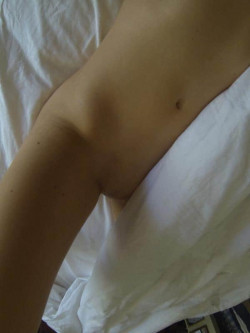 Fotografika Image Missy Jubilee Crescent Head The Future Sex Love Art Projekt Image Ref 10078