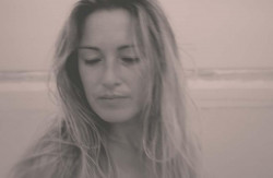 Fotografika Image Missy Jubilee Crescent Head The Future Sex Love Art Projekt Image Ref 10504