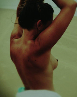 Fotografika Image Missy Jubilee Crescent Head The Future Sex Love Art Projekt Image Ref 10919