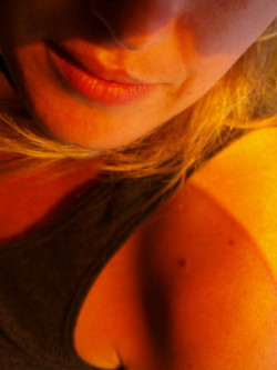 Fotografika Image Missy Jubilee Crescent Head The Future Sex Love Art Projekt Image Ref 11151