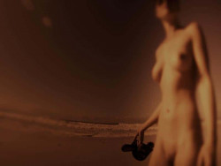 Fotografika Image Missy Jubilee Crescent Head The Future Sex Love Art Projekt Image Ref 11213