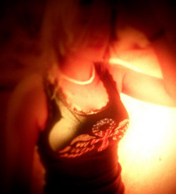Fotografika Image Missy Jubilee Crescent Head The Future Sex Love Art Projekt Image Ref 12630