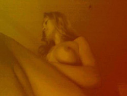 Fotografika Image Missy Jubilee Crescent Head The Future Sex Love Art Projekt Image Ref 12908